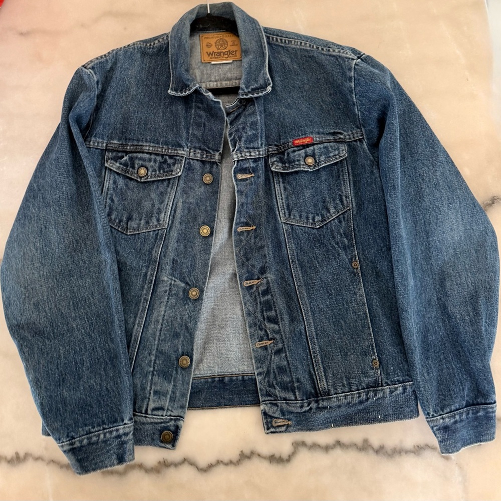 Wrangler Men's Classic Blue Denim Jacket
